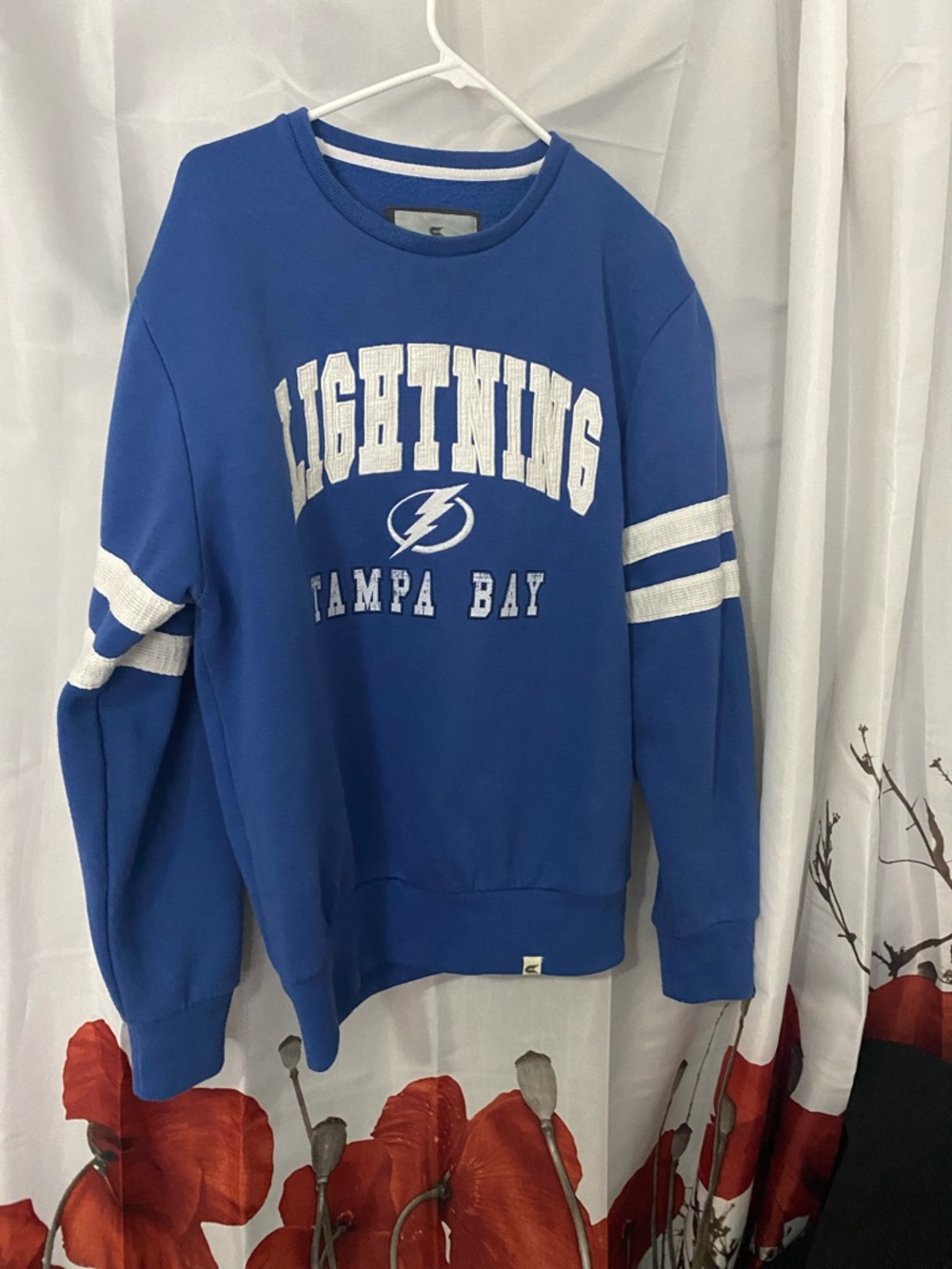 Colosseum Royal Blue Tampa Bay Lightning Crewneck Sweatshirt